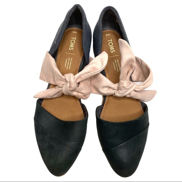 Toms Shoes - TOMS leather pointed flats with tie NWOB